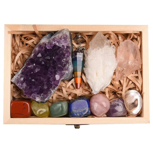 Natural Crystal Healing Box – Amethyst, Clear Quartz & Chakra Gemstones Gift Set