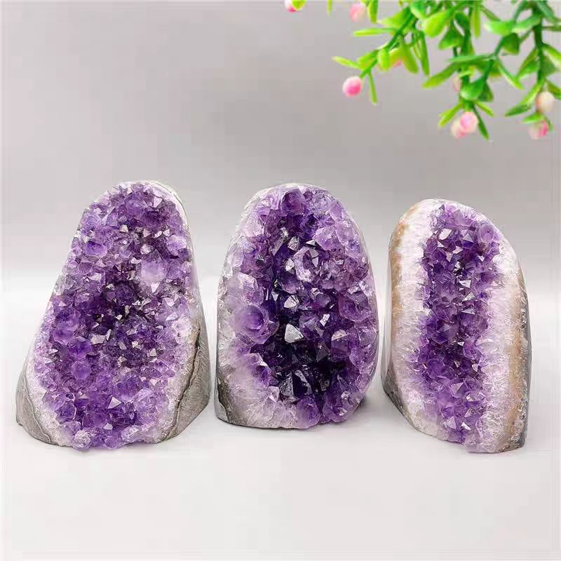 Natural Amethyst Crystal Cluster Geode – Raw Standing Druzy Display for Energy & Home Décor