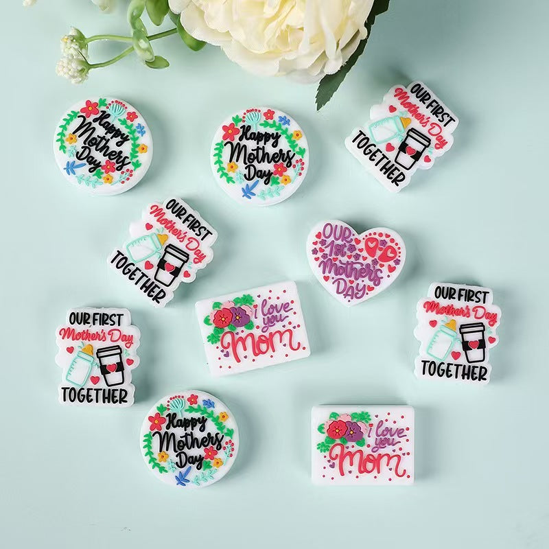 Mother's Day Silicone Focal Beads – Cartoon Heart & Letter Beads for DIY Jewelry, Keychains, Bracelets & Craft Supplies (10 pcs)